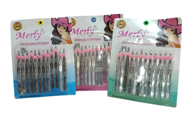 Pinza Gde Plateada Joven para Siempre | SKU: MERLY-2 | Caja x 360 blísteres